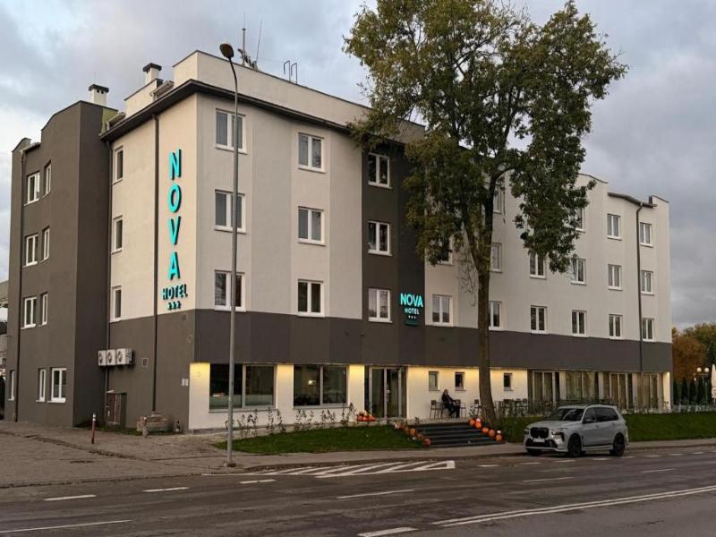 Nova Hotel image