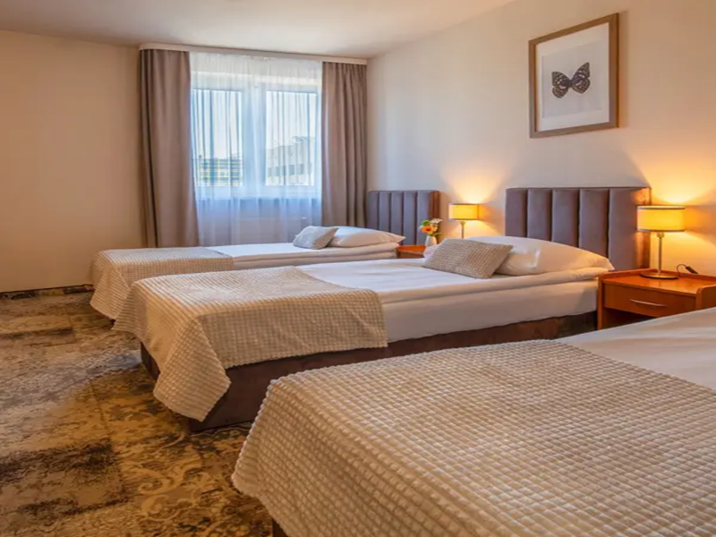 Nova Hotel image