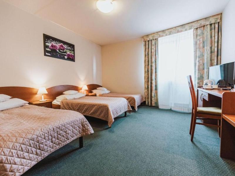 Nova Hotel image