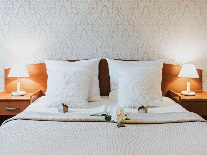 Nova Hotel image