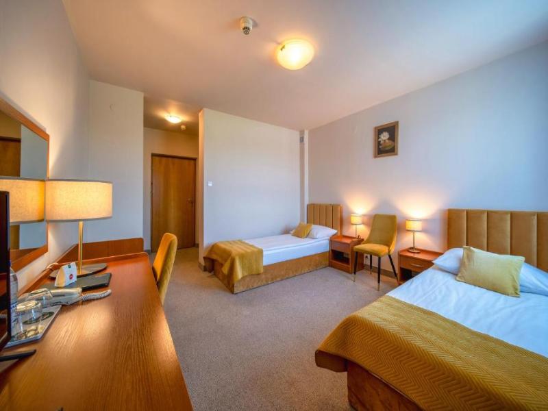 Nova Hotel image