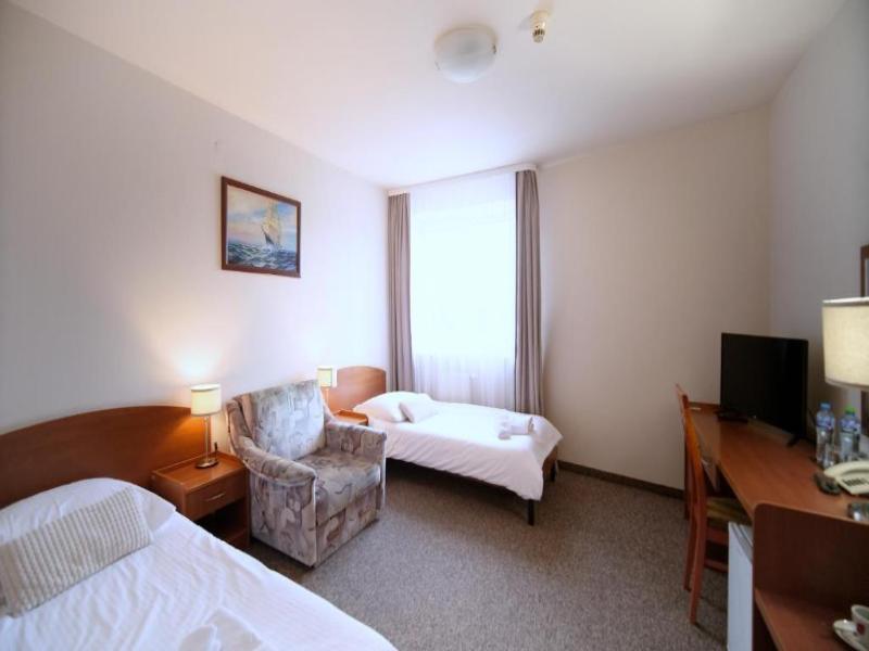 Nova Hotel image