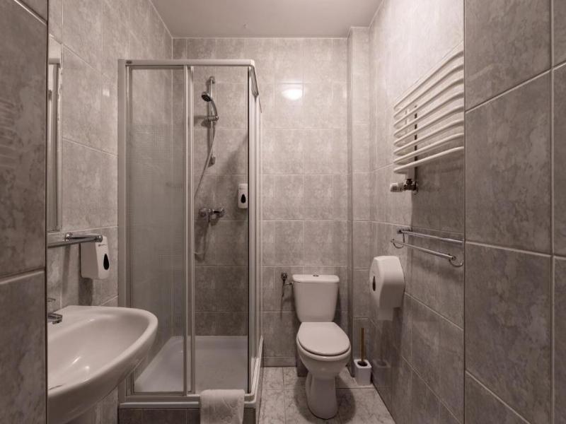 Nova Hotel image