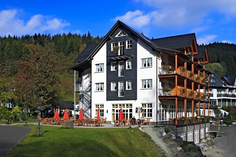 Land- und Kurhotel Tommes image