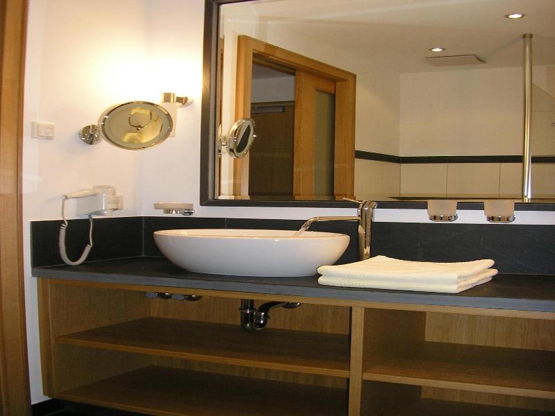 Land- und Kurhotel Tommes image