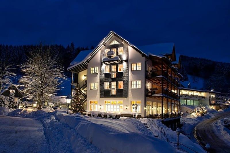 Land- und Kurhotel Tommes image