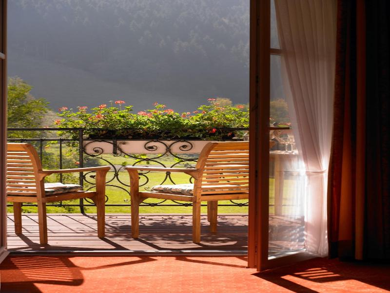 Land- und Kurhotel Tommes image