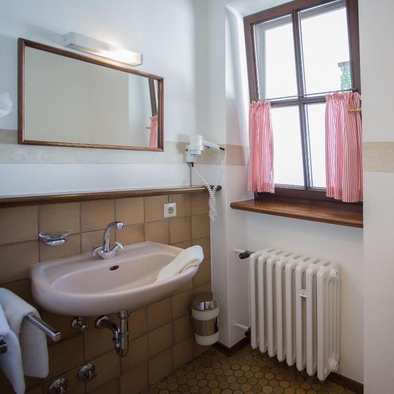 Landhotel Büker image