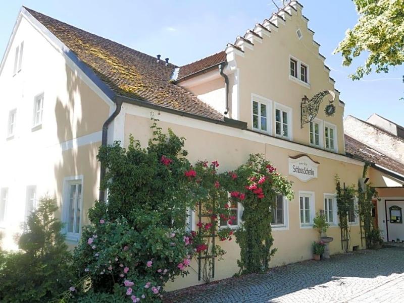 Hotel Schloss Schenke image