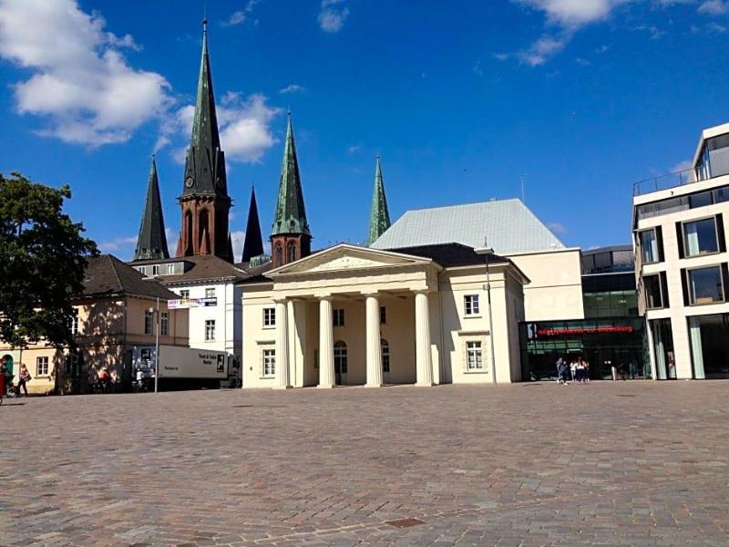 Wieting image