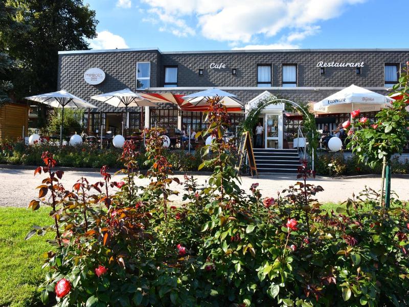 Parkhotel Rosarium image