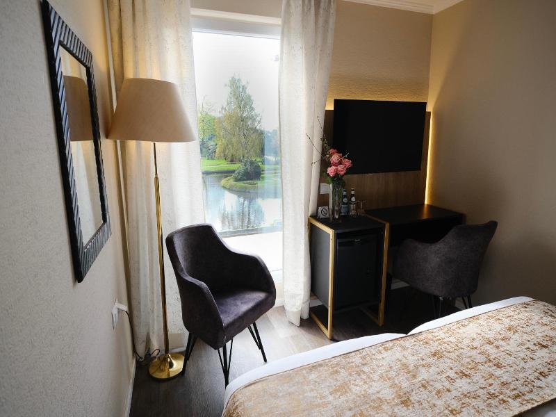 Parkhotel Rosarium image