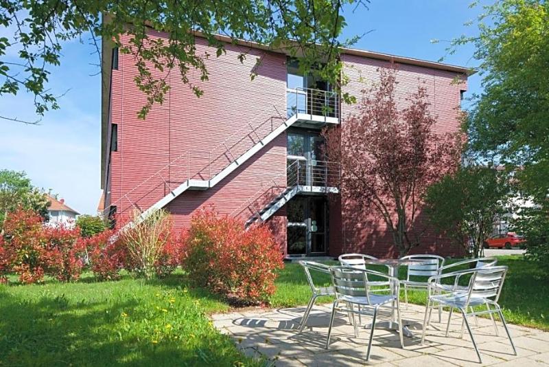 Rotes Haus image