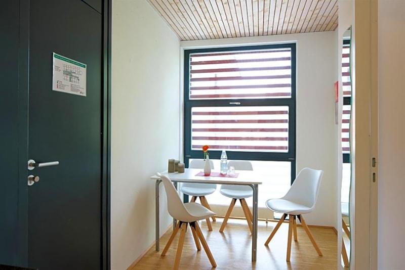 Rotes Haus image