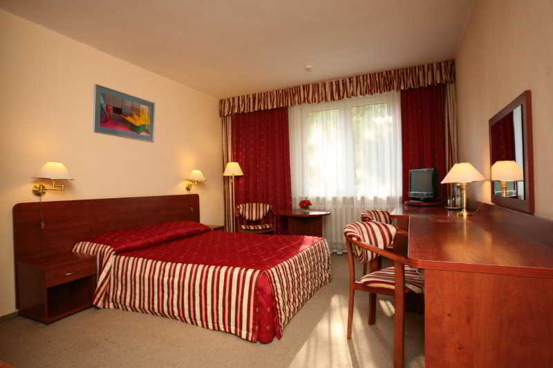 Gromada Cedzyna image