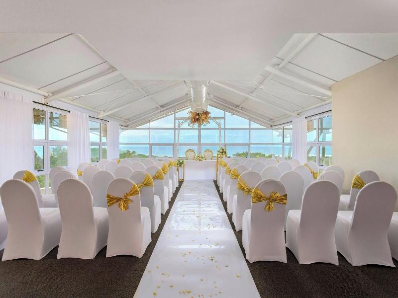 Protea Hotel Karridene Beach image
