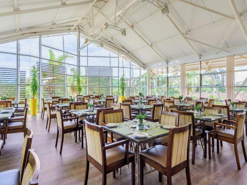 Protea Hotel Karridene Beach image
