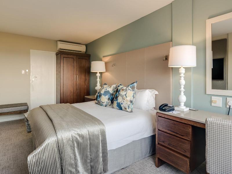 Protea Hotel Karridene Beach image