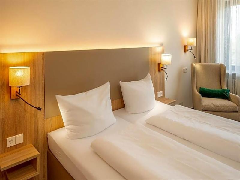 Waldhotel Eisenberg image