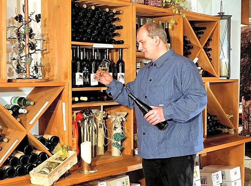 Zum grünen Kranz image