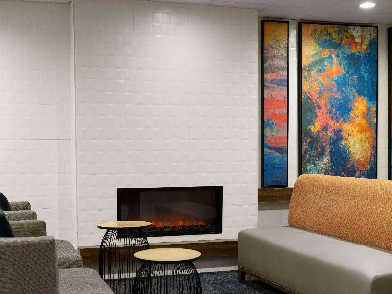 La Quinta Inn & Suites Kennewick image