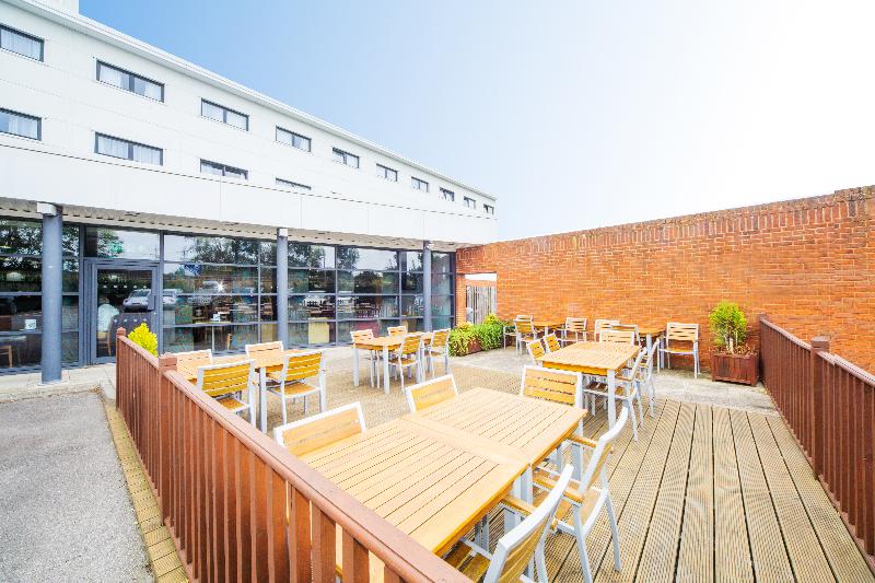 Holiday Inn Express Folkestone - Channel Tunnel image