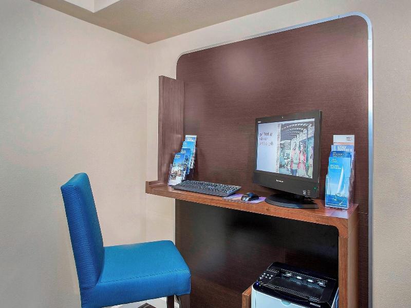 Towneplace Suites Knoxville Cedar Bluff