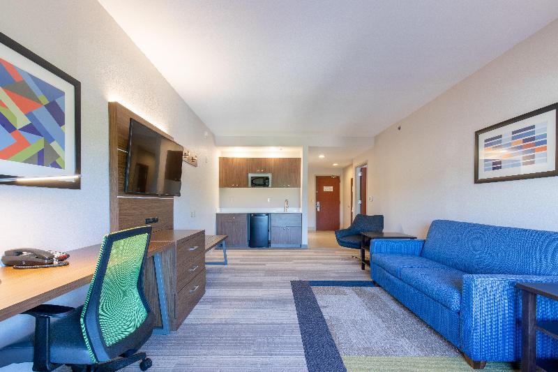 Holiday Inn Express Johnson City image