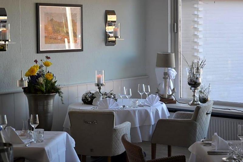 Strauers Hotel am See image