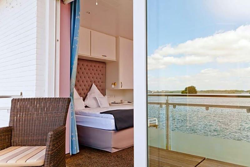 Strauers Hotel am See image