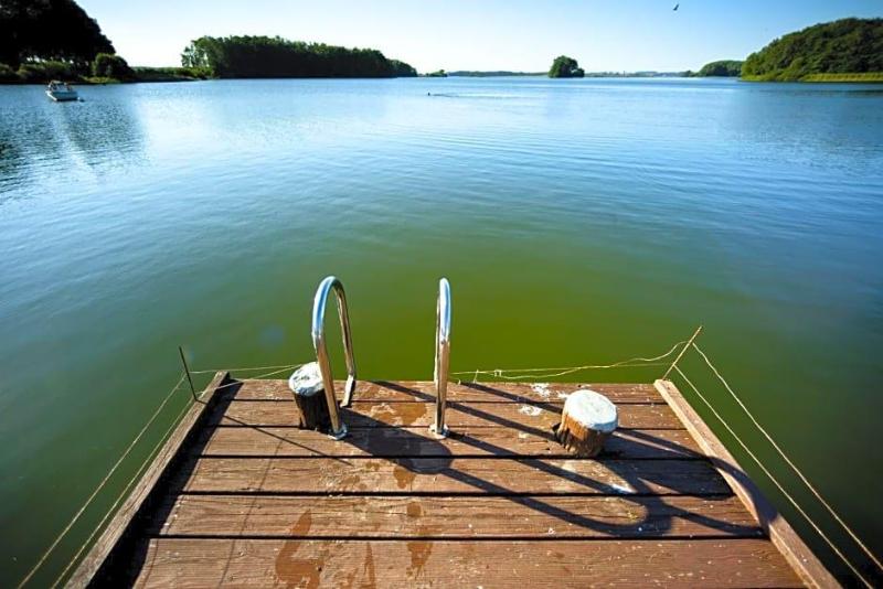 Strauers Hotel am See image