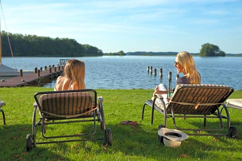 Strauers Hotel am See image