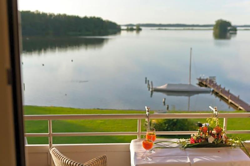 Strauers Hotel am See image