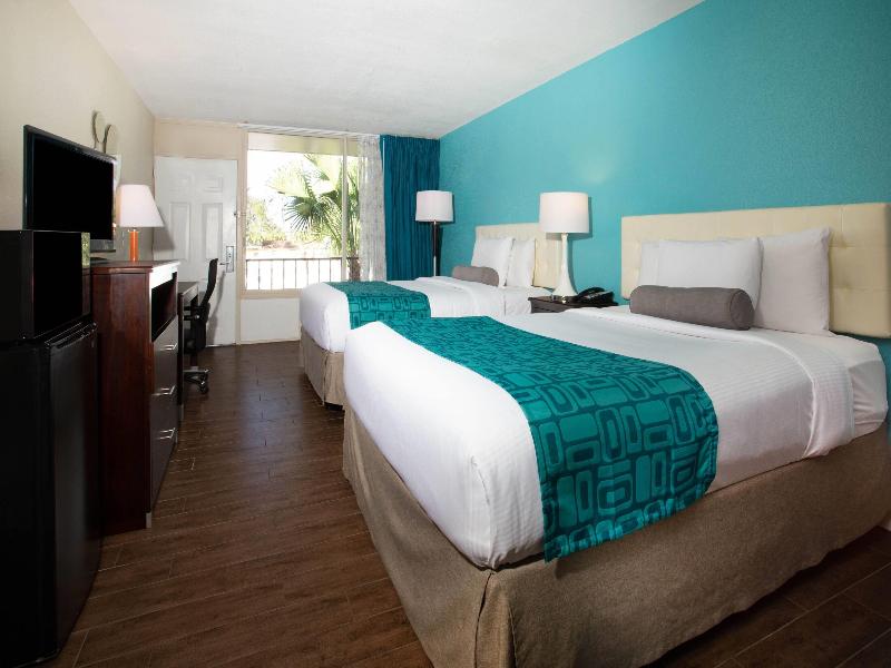 Howard Johnson by Wyndham Lakeland image