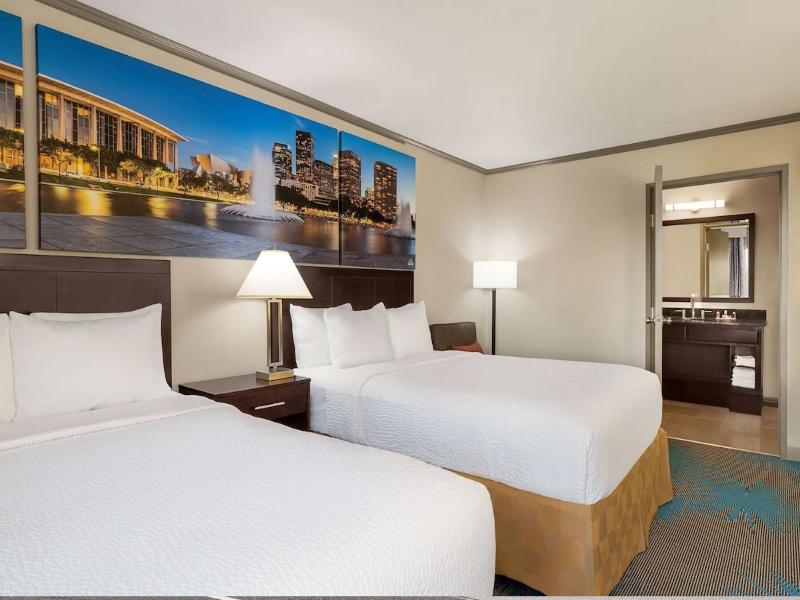 Baymont by Wyndham Monterey Park image