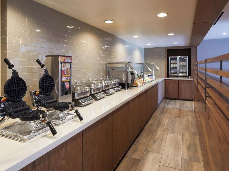 Four Points By Sheraton La Westside image