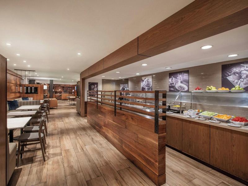 Four Points By Sheraton La Westside image