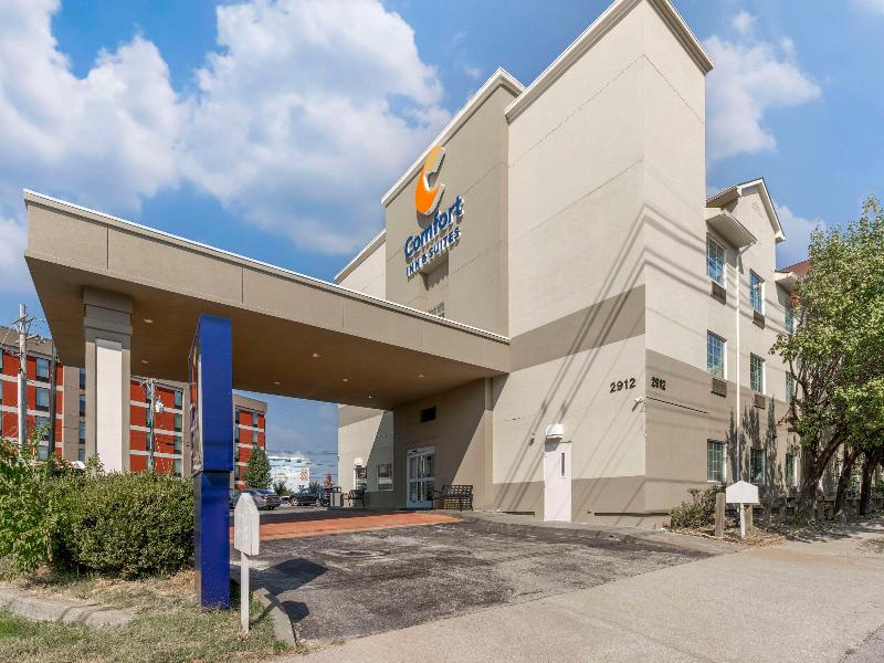 Comfort Inn & Suites Louisville Airport Fair&Expo