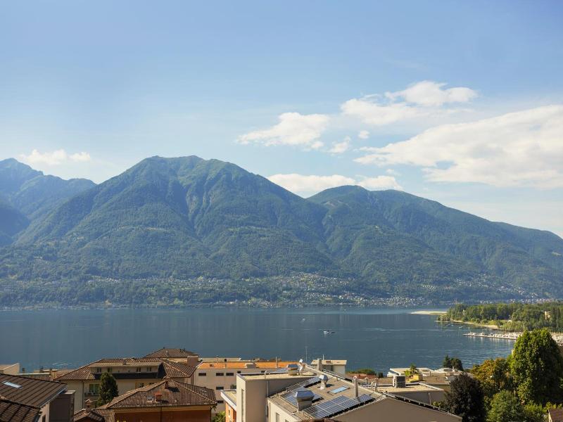 Alexandra image