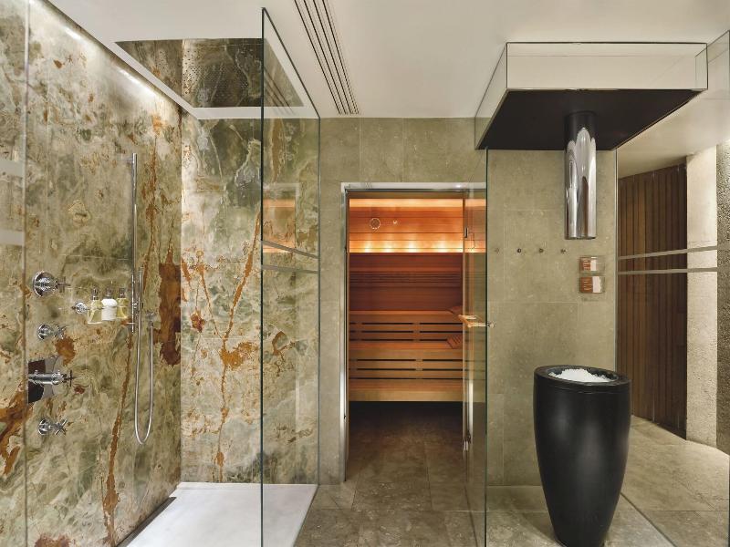 Bulgari London image