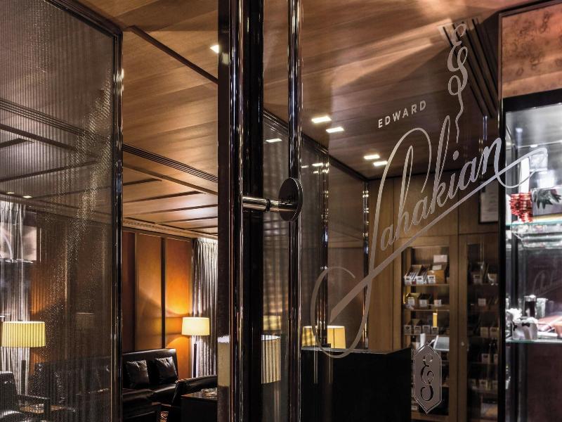 Bulgari London image