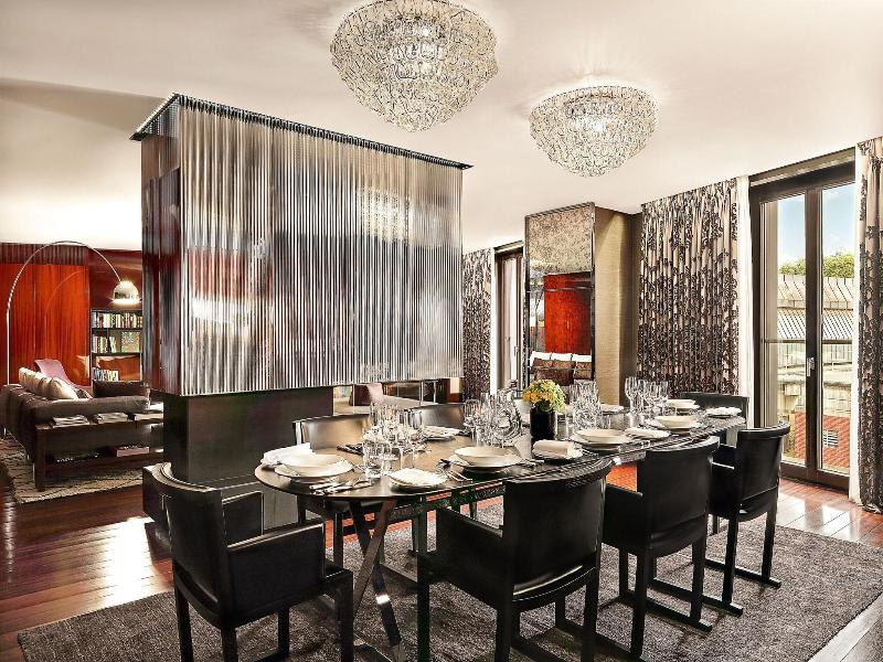 Bulgari London image