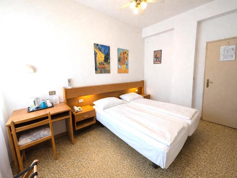 HOTEL VILLA CLARA image