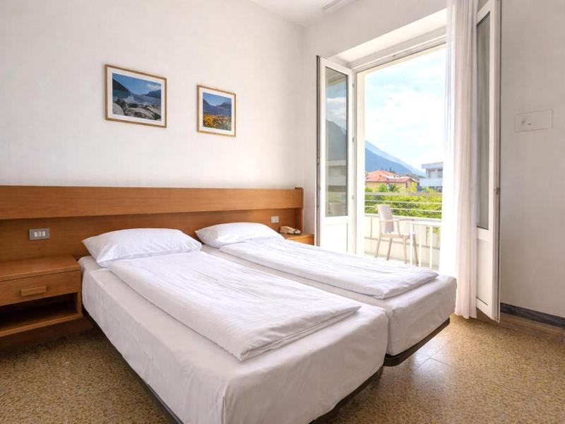 HOTEL VILLA CLARA image