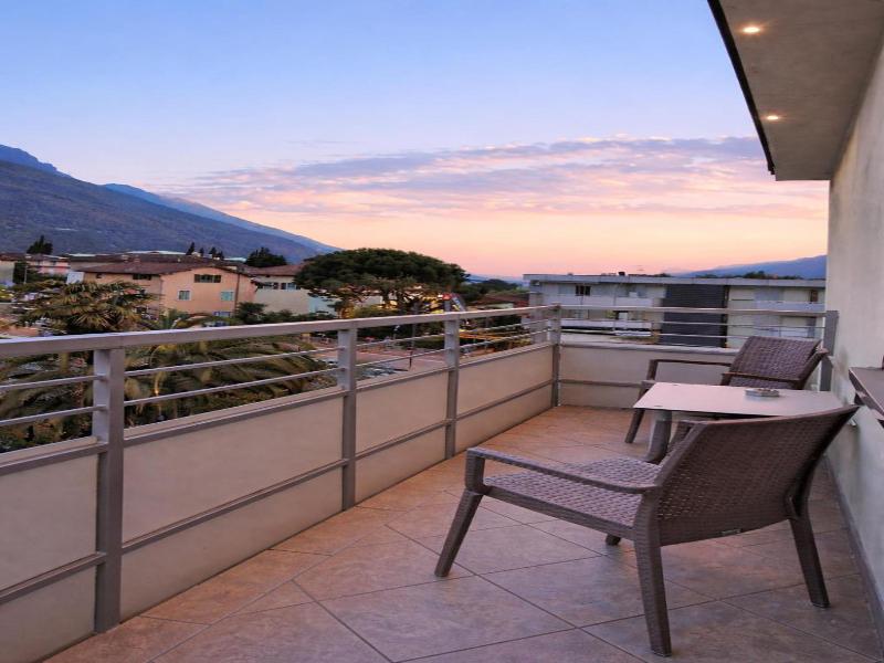HOTEL VILLA CLARA image