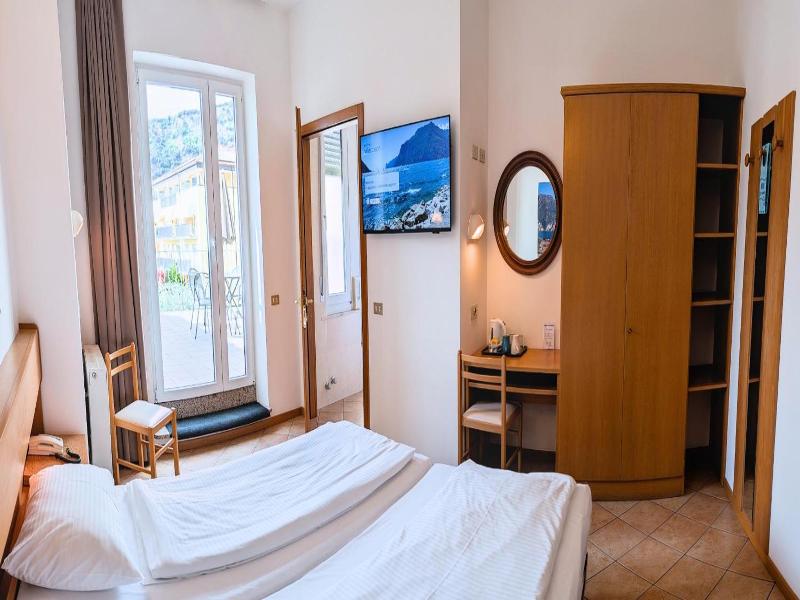 HOTEL VILLA CLARA image