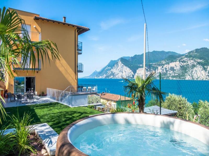 Casa Marinella image