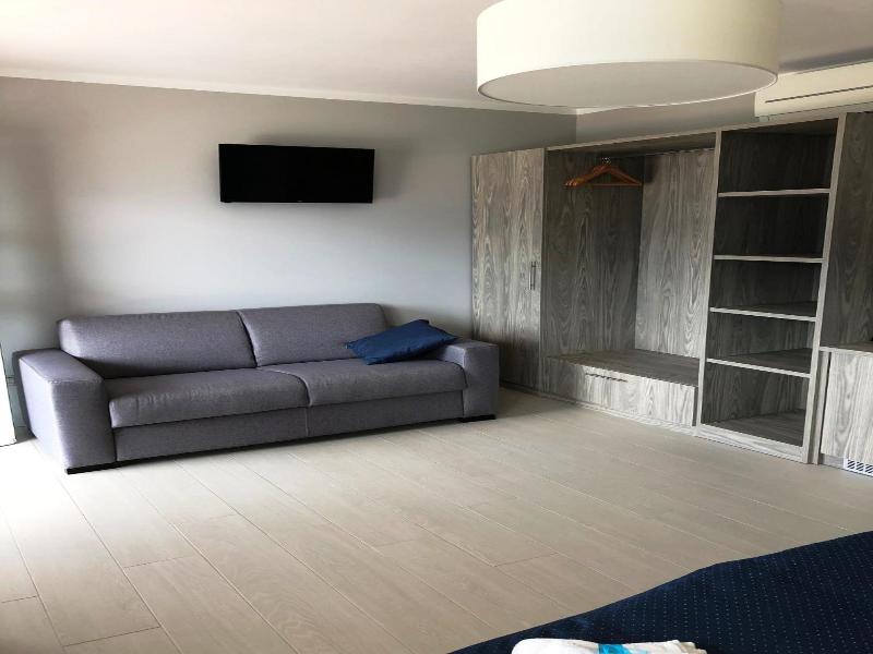Casa Marinella image