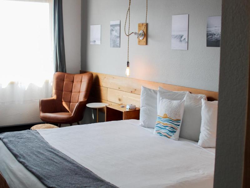 Adrift Hotel image