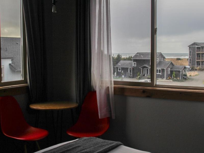 Adrift Hotel image